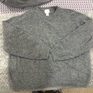 H&M Crewneck Sweater in Heather Gray